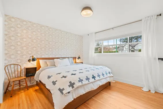 542 North Dollarton Highway, North Vancouver For Sale - image 17