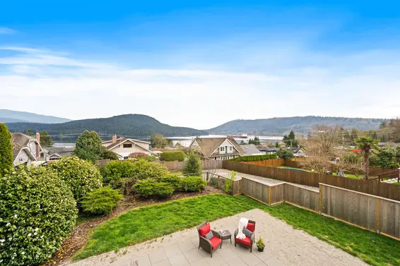 542 North Dollarton Highway, North Vancouver For Sale - image 6