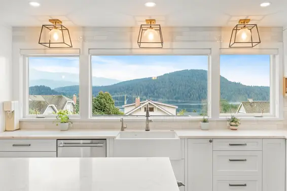 542 North Dollarton Highway, North Vancouver For Sale - image 7