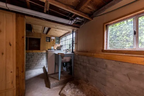 292 East St. James Road, North Vancouver For Sale - image 30