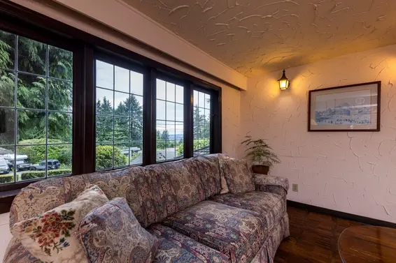 292 East St. James Road, North Vancouver For Sale - image 8