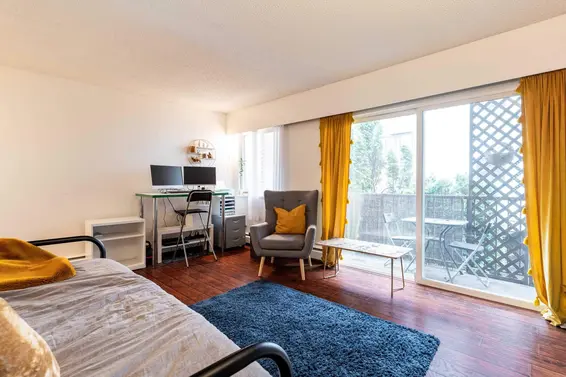 204 241 St. Andrews Avenue, North Vancouver For Sale - image 6