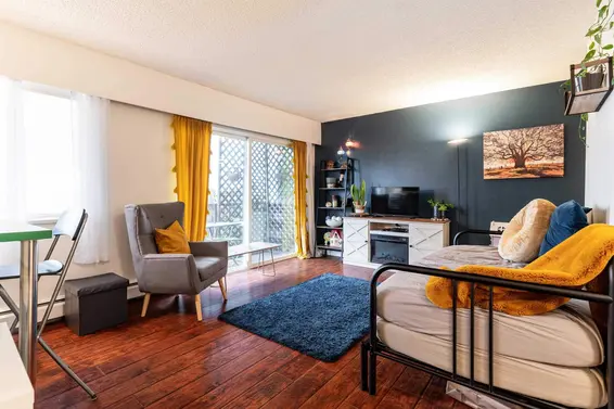 204 241 St. Andrews Avenue, North Vancouver For Sale - image 7