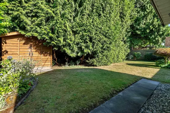 1216 Pinewood Crescent, North Vancouver For Sale - image 31