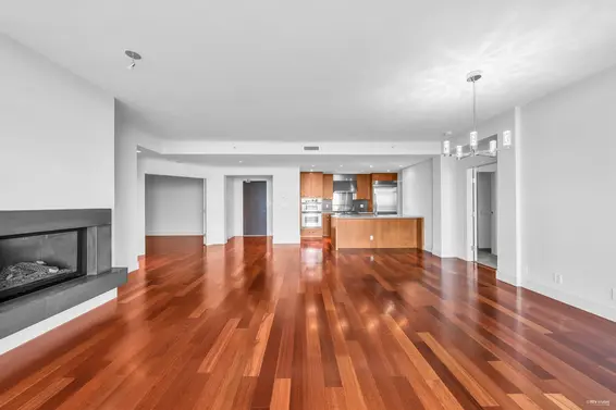 1102 3355 Cypress Place, West Vancouver For Sale - image 6