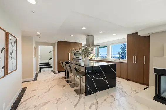 701 3105 Deer Ridge Drive, West Vancouver For Sale - image 2