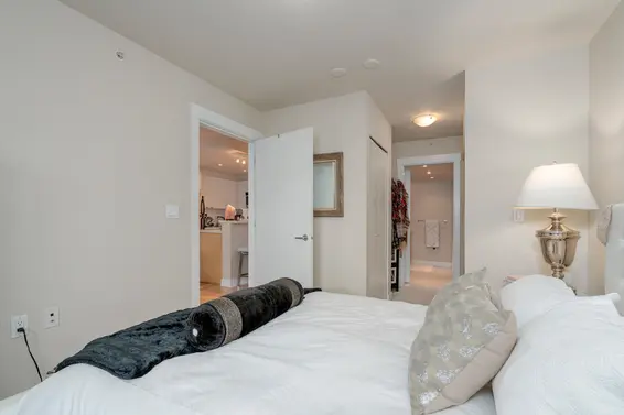 302 160 West 3rd Street, North Vancouver For Sale - image 13