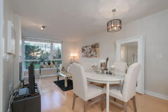 302 160 West 3rd Street, North Vancouver For Sale - image 5