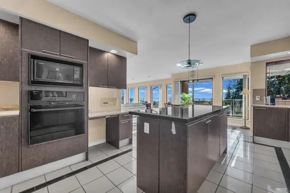 1595 Tyrol Court, West Vancouver For Sale - image 19