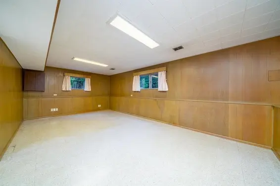 2870 Thorncliffe Drive, North Vancouver For Sale - image 15
