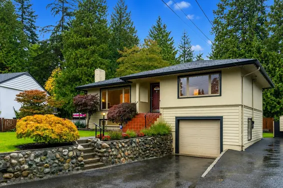 2870 Thorncliffe Drive, North Vancouver For Sale - image 3