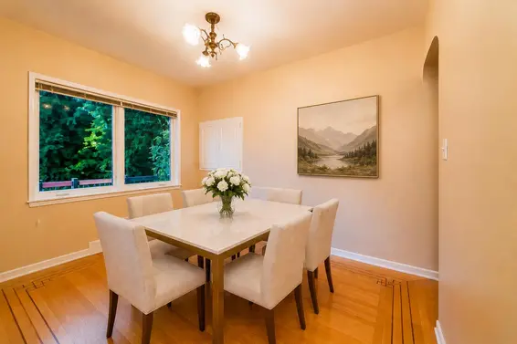2870 Thorncliffe Drive, North Vancouver For Sale - image 6