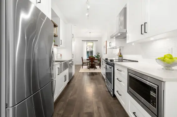 9 433 Seymour River Place, North Vancouver For Sale - image 8