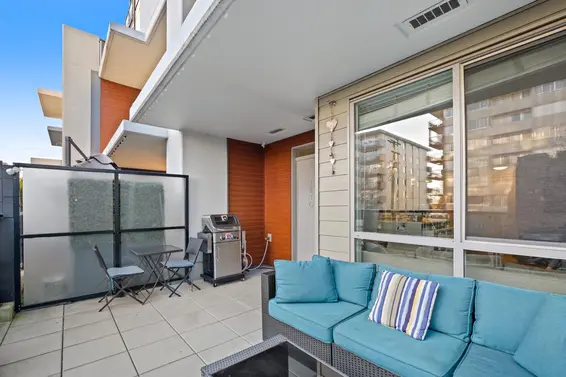 TH10 108 East 8th Street, North Vancouver For Sale - image 2