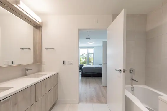 107 755 Harbourside Drive, North Vancouver For Sale - image 21