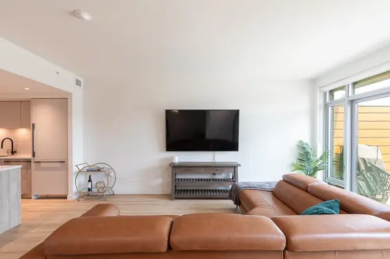 107 755 Harbourside Drive, North Vancouver For Sale - image 6