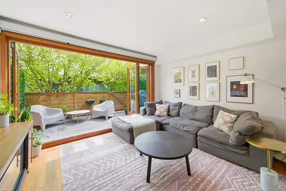 2222 Caledonia Avenue, North Vancouver For Sale - image 10