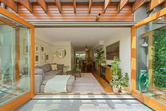 2222 Caledonia Avenue, North Vancouver For Sale - image 14
