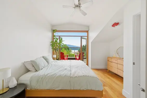 2222 Caledonia Avenue, North Vancouver For Sale - image 21