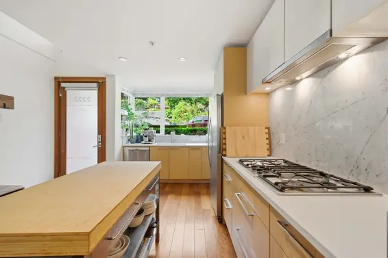 2222 Caledonia Avenue, North Vancouver For Sale - image 3