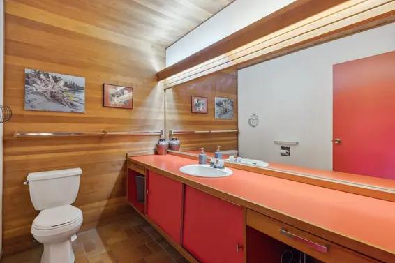 2240 Windridge Drive, North Vancouver For Sale - image 13