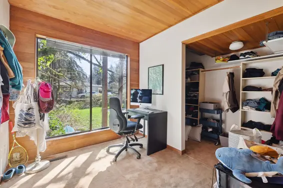 2240 Windridge Drive, North Vancouver For Sale - image 16