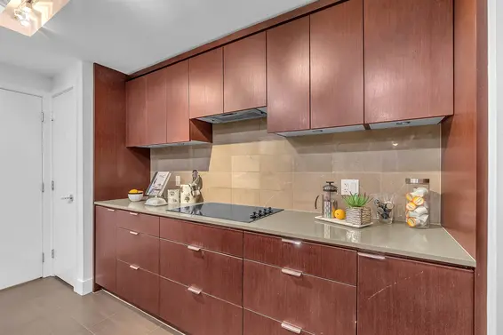 164 West 13th Street, North Vancouver For Sale - image 18