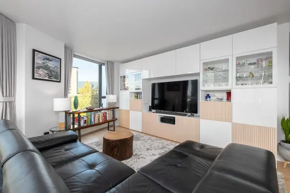502 120 West 2nd Street, North Vancouver For Sale - image 2