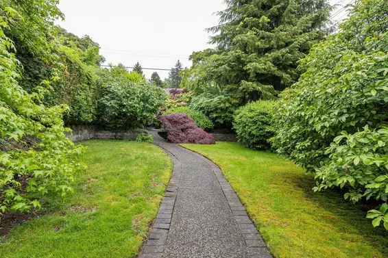 3491 St. Georges Avenue, North Vancouver For Sale - image 37