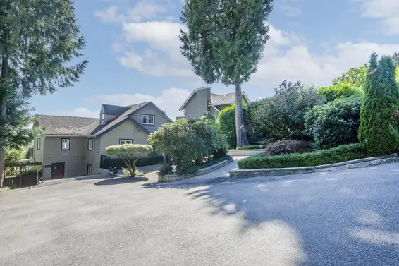 2522 Nelson Avenue, West Vancouver For Sale - image 1