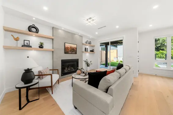 1350 Ross Road, North Vancouver For Sale - image 6