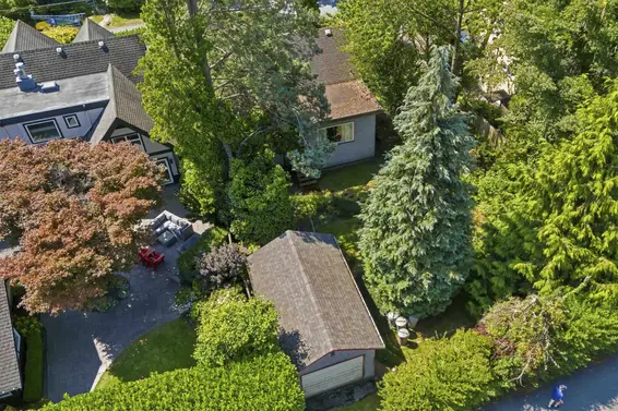 1869 Duchess Avenue, West Vancouver For Sale - image 13