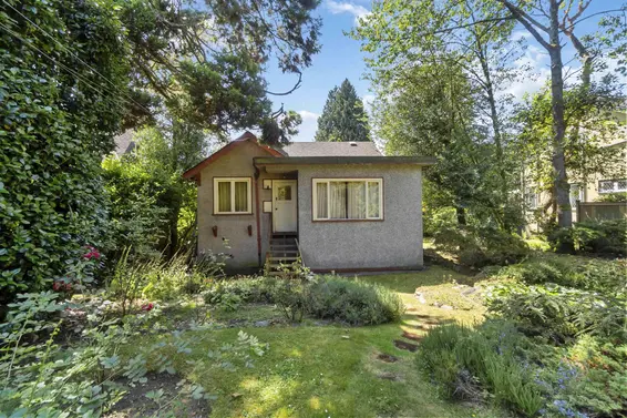 1869 Duchess Avenue, West Vancouver For Sale - image 16