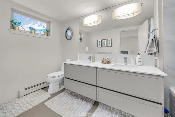 8 244 East 5th Street, North Vancouver For Sale - image 19