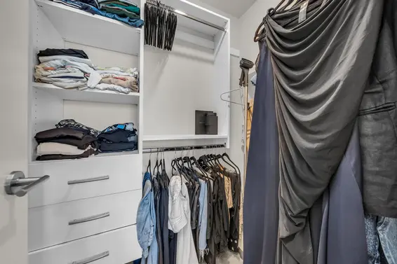8 244 East 5th Street, North Vancouver For Sale - image 21