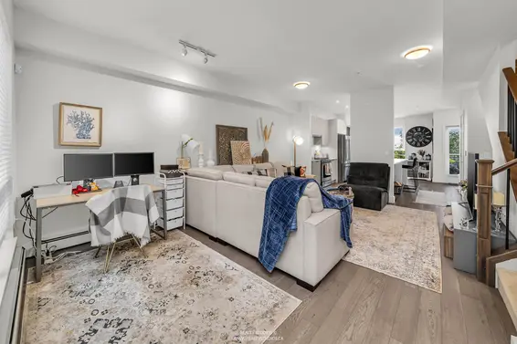 8 244 East 5th Street, North Vancouver For Sale - image 3