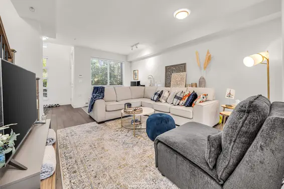 8 244 East 5th Street, North Vancouver For Sale - image 7