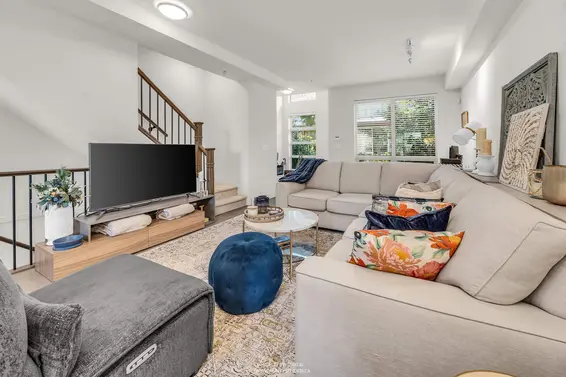 8 244 East 5th Street, North Vancouver For Sale - image 8