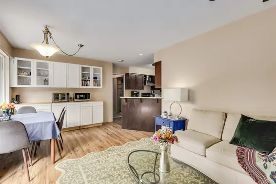 2419 Weymouth Place, North Vancouver For Sale - image 13