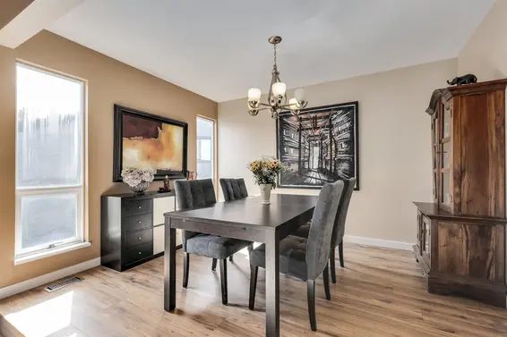 2419 Weymouth Place, North Vancouver For Sale - image 5