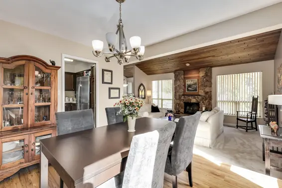 2419 Weymouth Place, North Vancouver For Sale - image 6