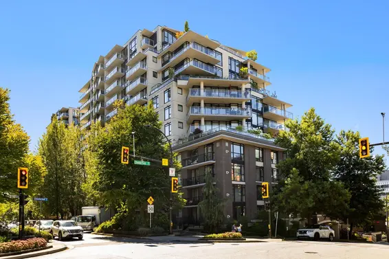 205 175 West 1st Street, North Vancouver