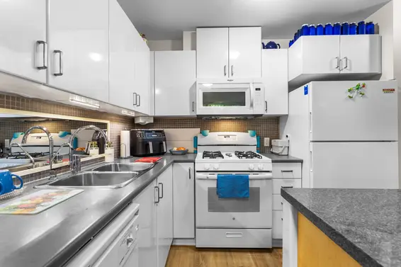 205 175 West 1st Street, North Vancouver For Sale - image 12