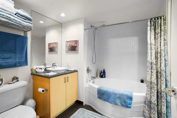 205 175 West 1st Street, North Vancouver For Sale - image 21