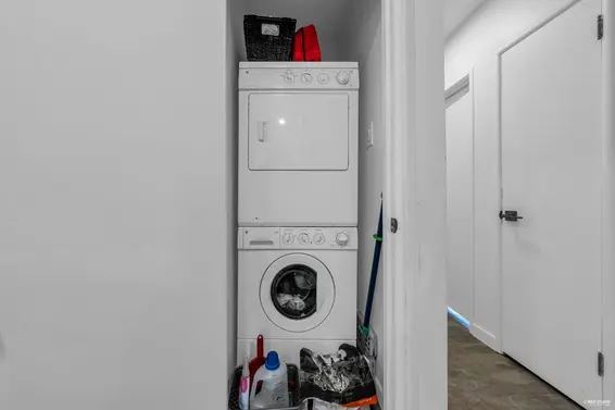 441 Tempe Crescent, North Vancouver For Sale - image 18