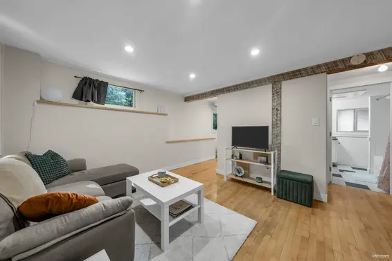 441 Tempe Crescent, North Vancouver For Sale - image 21