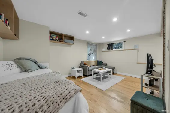 441 Tempe Crescent, North Vancouver For Sale - image 23