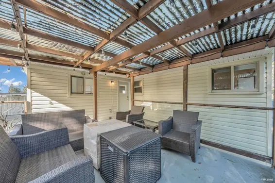 441 Tempe Crescent, North Vancouver For Sale - image 33