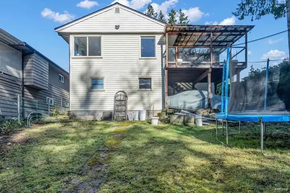 441 Tempe Crescent, North Vancouver For Sale - image 36