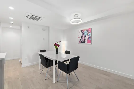 TH1 128 East 8th Street, North Vancouver For Sale - image 10